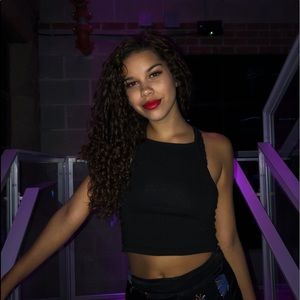 Meet your Posher, Lily